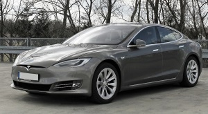 В Сети появились эскизы электрического универсала на базе Tesla Model S
